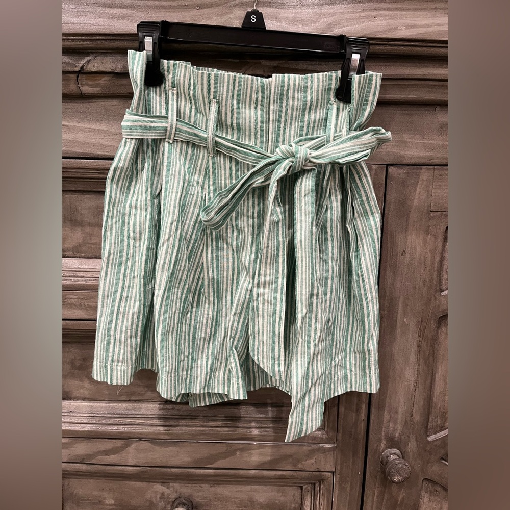 NWT A. CALIN Green/White Stripe Paper Bag Tie Waist Shorts (Small) - Picture 2 of 6